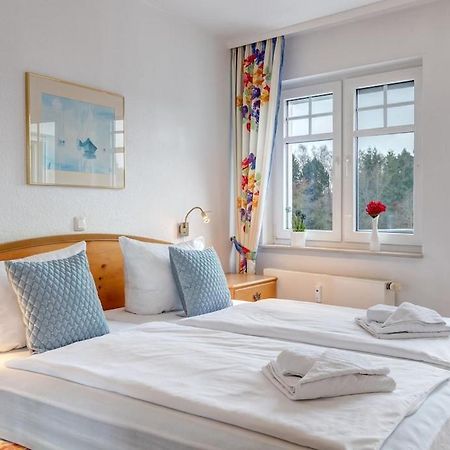 Grosse Schoene 3 Zimmer Ferienwohnung - 100 Qm - In Strandnaehe Fuer 6 Personen!! Heringsdorf Dış mekan fotoğraf