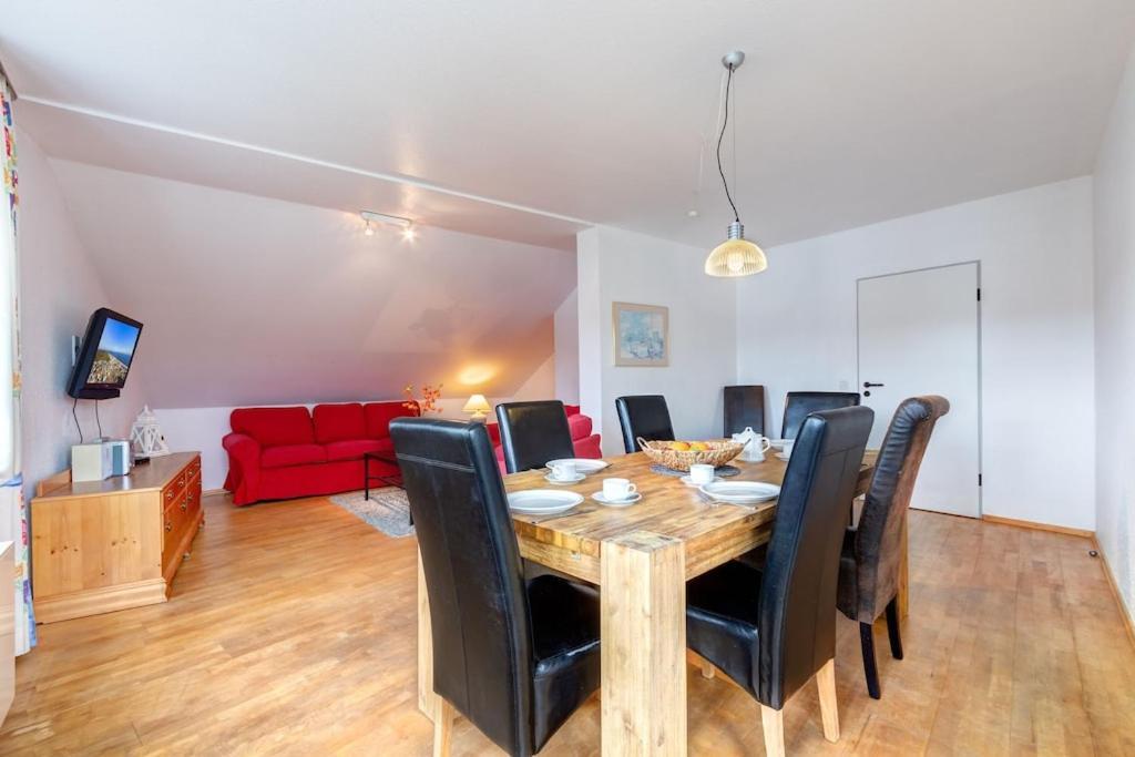 Grosse Schoene 3 Zimmer Ferienwohnung - 100 Qm - In Strandnaehe Fuer 6 Personen!! Heringsdorf Dış mekan fotoğraf